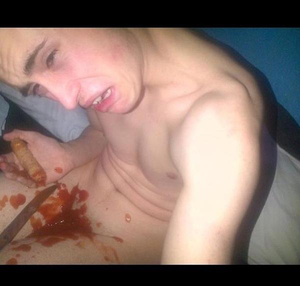 CutForBieber_'s tweet photo. Why would someone do this! Ahahahaha #cutforbieber #cut4beiber #bieberblaze #bieberarmy #weedforbiebs http://t.co/Yce9T8JA