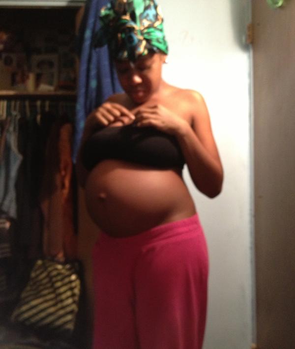 CherrysSoValid's tweet photo. Your Son Looking Huge ! @LABELME_YUMMiiE http://t.co/ZPisU16T