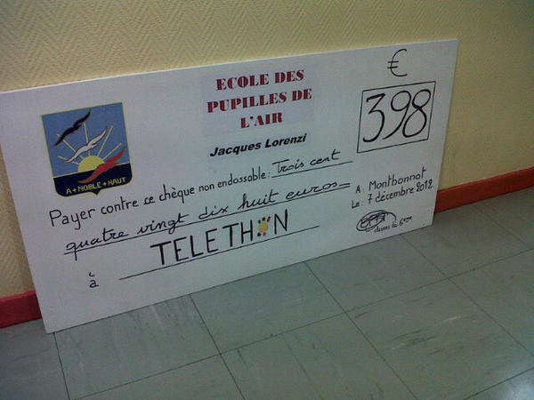 Telethon_France's tweet image. RT @Telethon_ForceT L&apos;ecole des pupilles de l&apos;air pour le #Telethon2012