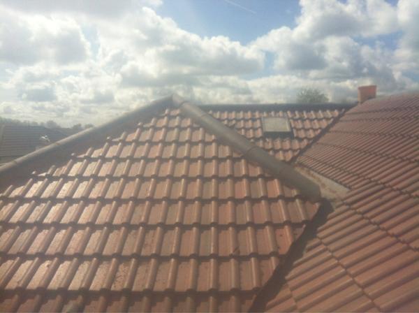 HamerRoofing's tweet photo. After, nearly finished http://t.co/sQ3e2epZ