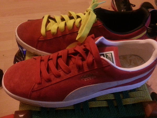 shawman94's tweet photo. my two new pairs of puma yes I know  I have clown feet http://t.co/zvflDq99