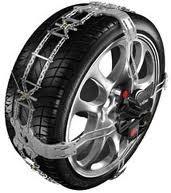 Saturday is snow day!!!! It's meant to lightly snow all day. Are you ready #fleet #anyvehicle #SNOWCHAINS #SNOWSOCKS