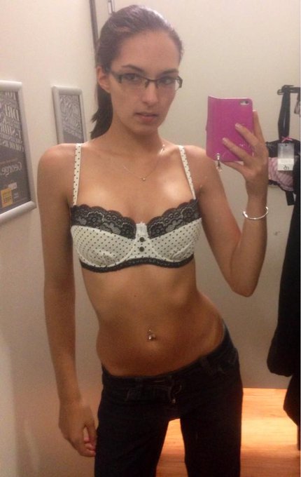 Can't beat a good old changing room pic ;-) shopping addiction! #wishlist #shopping #brafetish http://t