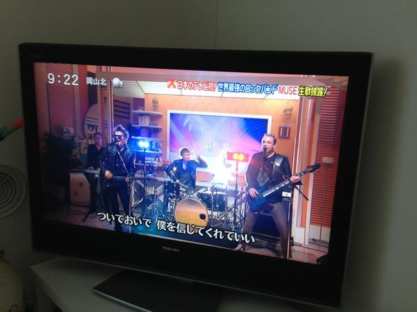 SWting's tweet photo. スッキリにMUSE出演って、すごいなぁ！ http://t.co/aRyJnjf3
