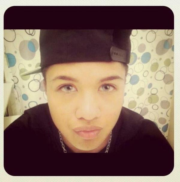 R_Barbiee's tweet photo. http://t.co/Kg8SiFWr