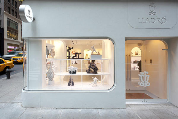 New Lladró shop designed by Jaime Hayon opens at 500 Madison Avenue (52nd Street), New York.