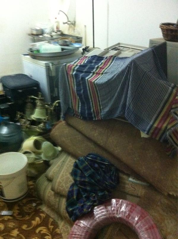 1415W's tweet photo. هناك مسجد يحتاج الى تبرع من اهل الخير 
يحتاج الى مستودع للعامل وبعض الاغراض البسيطة (رقم الحساب ) .. 136608010548680 http://t.co/eFETsqwg