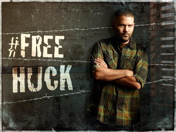 ScandalABC's tweet photo. Scandal returns tonight with an all new episode at 10|9c on ABC. Retweet if you'll be watching! #FreeHuck http://t.co/1tljzRxZ