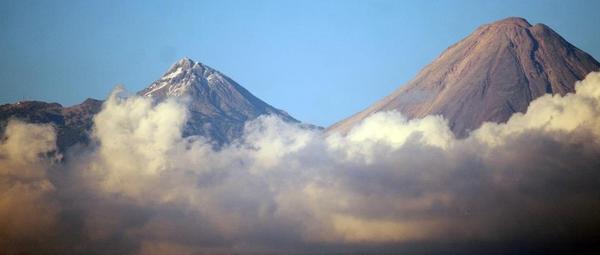 vivecolima's tweet image. Nuestro amigo Carlitos Arevalos nos presto esta imagen del muro de su Facebook. #Impresionante #ViveColima