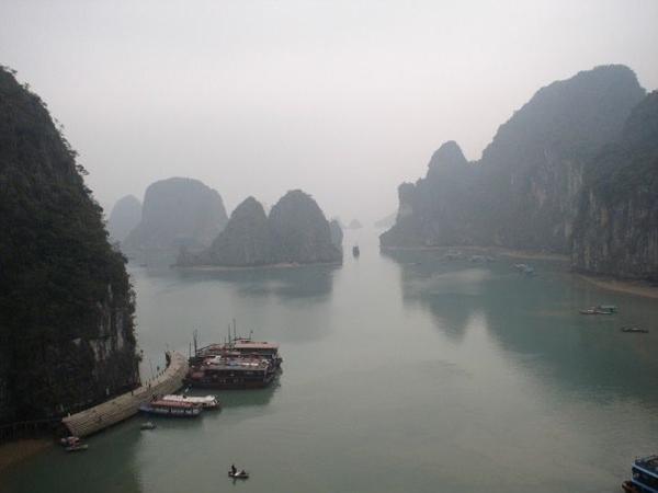 Ha Long Bay #Vietnam - spectacular! #mustvisitplaces #travel