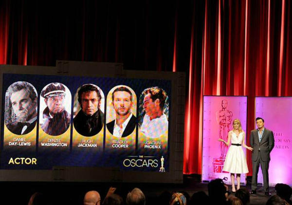 El_Universal_Mx's tweet photo. Lincoln lidera Oscar con 12 nominaciones http://t.co/bu3t28Tq #OscarNoms http://t.co/8hdd2hWc
