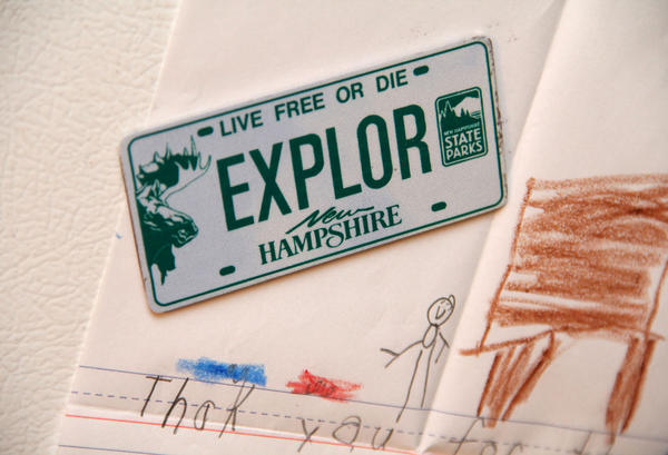 NHStateParks's tweet image. New prototype for our Park Stores next season...Parks Plate Fridge Magnet! Whaddya think?