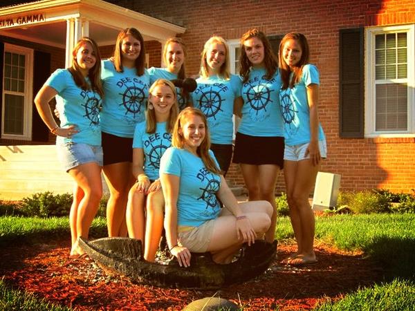 taragerkeRD's tweet image. @deltagamma #throwbackthursday @UhUhEmily @scrook5 @theSARAepidemic @JessGrau @natty_maddie #fallten