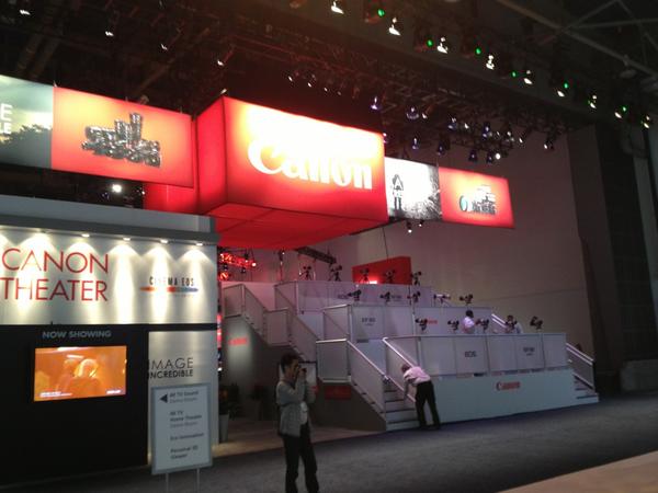 @Datography another photographers dream! #CES2013 #PropertyPageCES