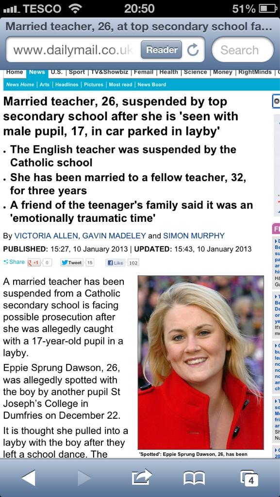 trickywi's tweet photo. @steveyrolo daily mail back on top form http://t.co/B3Gln2of