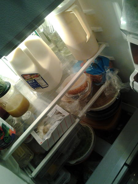 1SamJones's tweet photo. @euralis Full fridge! Come over any time http://t.co/MVbnIrjU