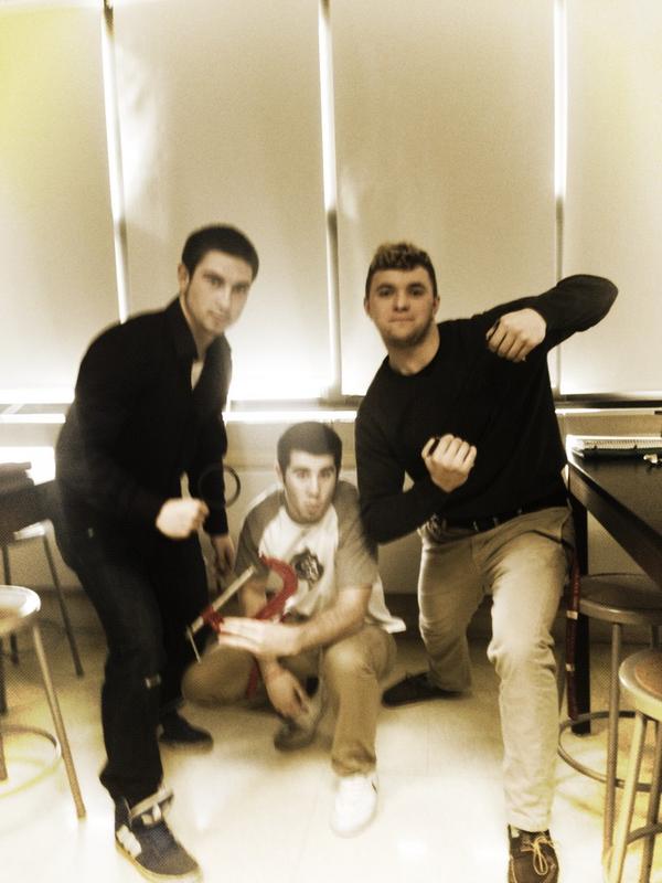 BruceGurnowski's tweet image. #handsofGold #muresboys #studs @ASterphone @eddiedulio