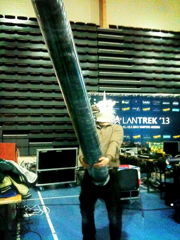 #lantrek Juuh elikkäs. Ai hups, kello..