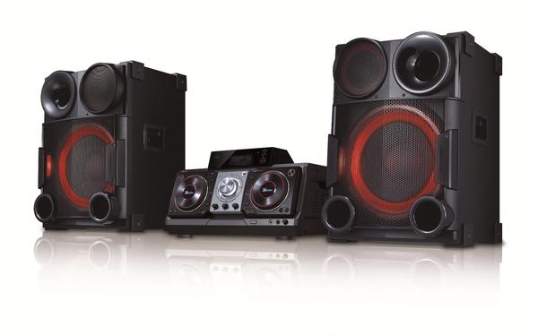 lg_colombia's tweet photo. LG X- BOOM, EL EQUIPO DE SONIDO MAS POTENTE. Con 2300W RMS de Potencia y efecto real DJ. http://t.co/g1elcPWg