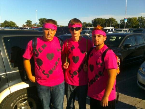 jb_kappan's tweet image. Wonder if @JenLedger remembers us from Alive or Point Fest, i mean we did ask her to marry us lol #jensquad