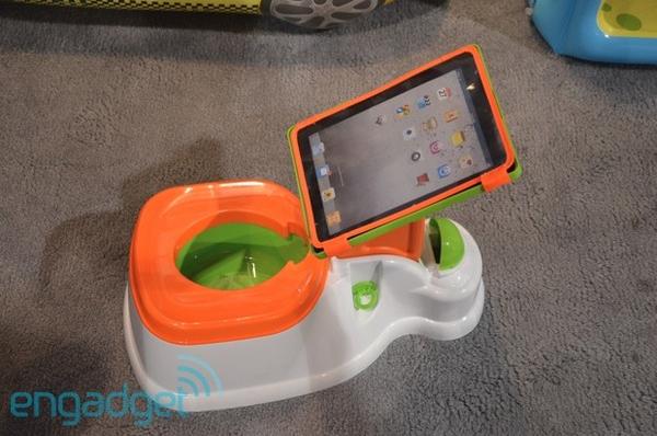 bigchaz's tweet photo. Kids have it so good these days: http://t.co/UDtyyyN9
