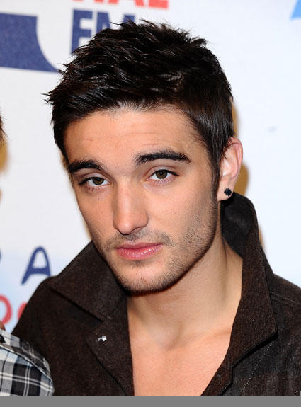 Tom wants. Want. Tom wants. Tom parker (singer). Том паркер the wanted фото.