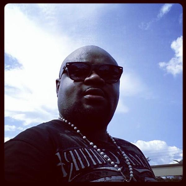 Y1079FM's tweet photo. #AFROBEATZ Big Beatz 4 Ya Feast #TGIF @sammyforson Now Playing #OmanHenePozzo #Wasie #MYDMORNINGSHOW http://t.co/qO7Z1ver