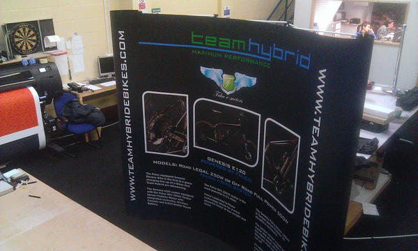 DisplayWizard's tweet image. @TeamHybrideBike ordered a #BudgetCurved3x3PopUpDisplayBundle (#popupdisplaystand). Love the graphics. DW