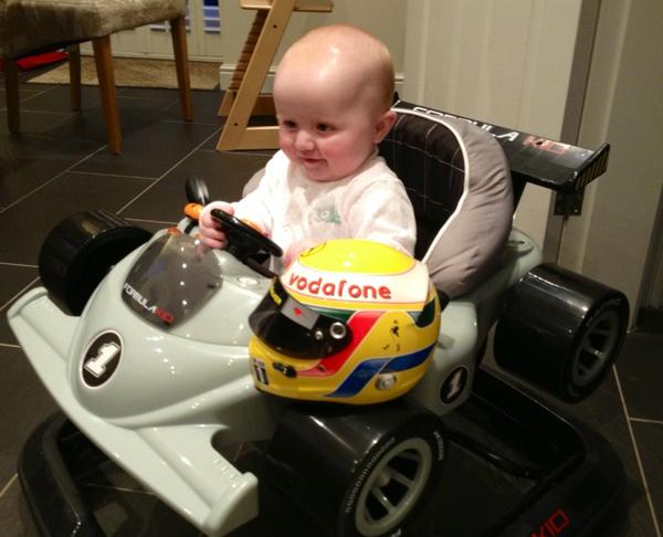 RichardAJWain's tweet photo. @LewisHamilton I want to be like you!! http://t.co/73uVxVdV
