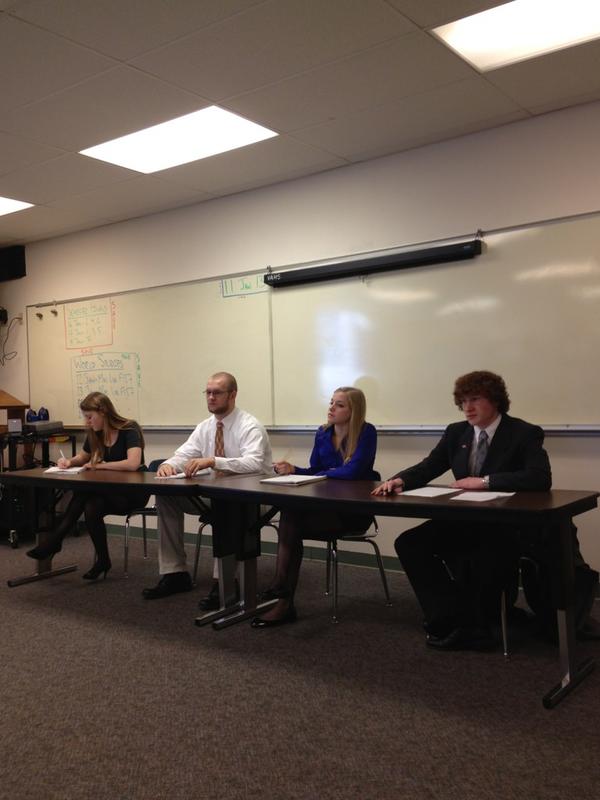 OrangeParty2nd's tweet photo. Candidate Stiner prepared to show the public why he is the one to vote for in the upcoming election #VAHScampaign http://t.co/9xahnCpv