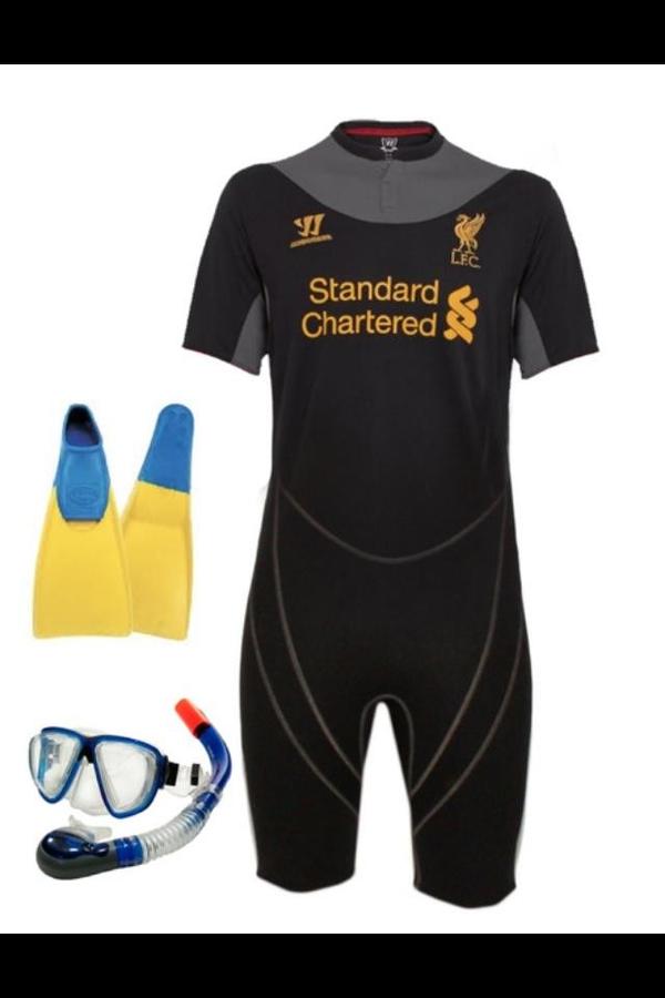 greeny3kids's tweet photo. #Suarez's kit for Sunday! http://t.co/ibld9ivn