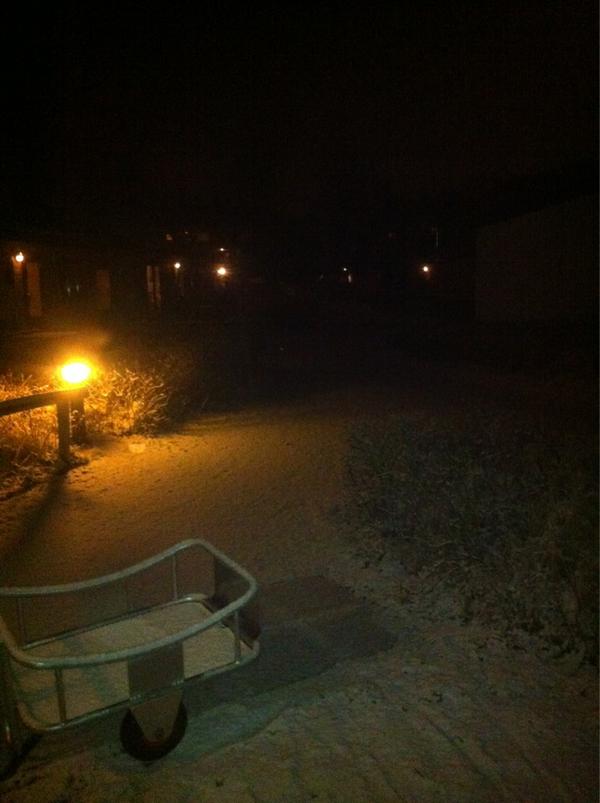 macitt's tweet photo. In Egmond kan bijna gelanglauft worden, helaas geen ski's mee #roompot #halvemarathon http://t.co/kq1fHMAp