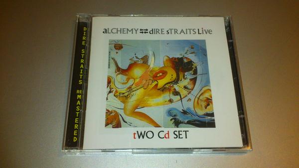 MrX_Horror's tweet image. "Ellos eran Romeo y Julieta, embarcados en el expreso que cruza el túnel del amor..." #AlchemyLive