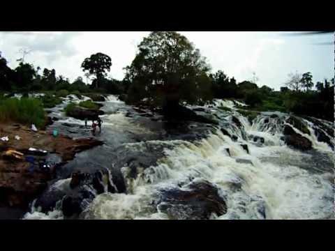 FPVTour's tweet photo. FPV Video: Africa - Cameroon - Etwas über Kamerun | Aerial View - http://t.co/XgaxuZzL http://t.co/xlnvTem1