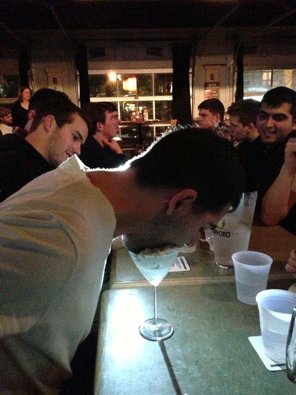 DimitrisKrako's tweet photo. Happy birthday dalts @JamieDalton11 @KDobson21 @davidmori_ http://t.co/JXLPRi0v