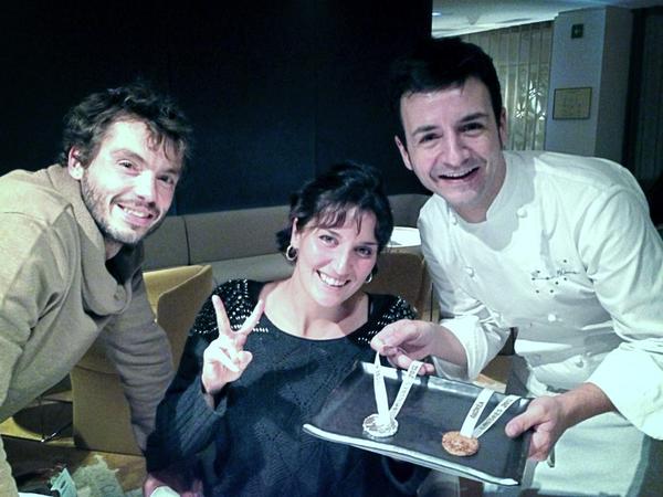 andreafuentes83's tweet image. Con Raul Ruscalleda Jr. En el restaurante Moments: con postre particular simbólico y comestible de verdad, que grande!