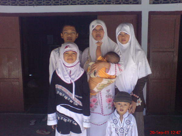 abi_zarif's tweet photo. My honey http://t.co/2RtfJjMS
