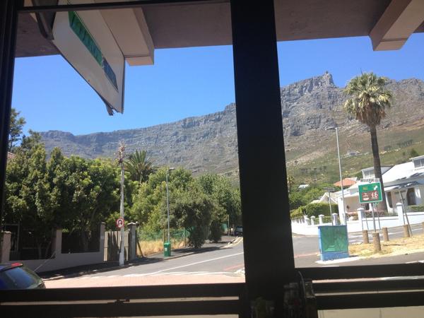 lizeV's tweet photo. The most perfect breakfast spot with @MinetteHavemann #liquorice&amp;lime http://t.co/MPhoEnEW