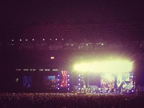 angga21's tweet photo. Together Praise and Worship God...Blessed JKT. http://t.co/f8PbU6Dc