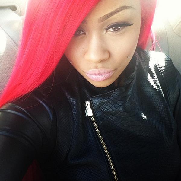 BlacChynaFP's tweet photo. #BellaDreamHair http://t.co/GeU1R2Aa