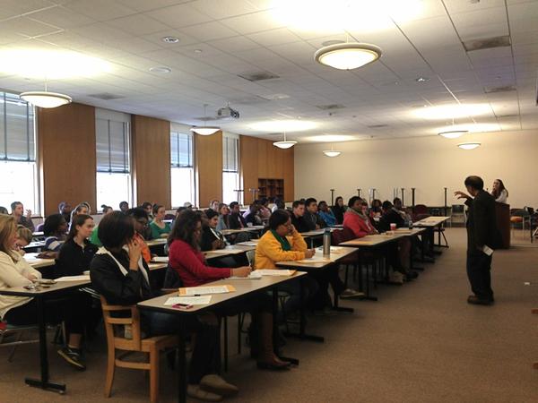 MLKWeek4Peace's tweet photo. Your Project Coordinators for #MLKDay are being trained today at #tulane! 1 week until we serve together!!!!! http://t.co/lQbEmIyh