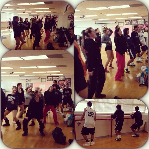 ivy_marie_'s tweet image. When the basketball boys come and dance with us after practice! 🏀👯 #BalletBarre #Twerk #DancingFools