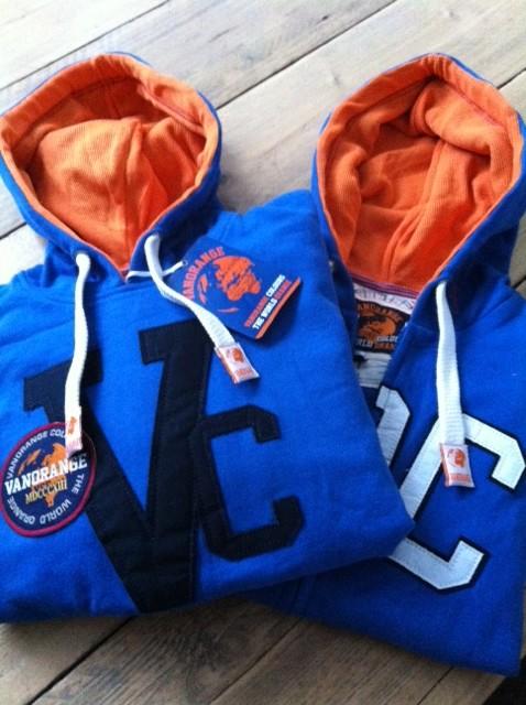 vanorangecom's tweet image. RT @Anne_Minc: #modefabriek benieuwd naar de nieuwkomers! Bezoek VANORANGE nieuw stoer mannenmode merk. Stand 054