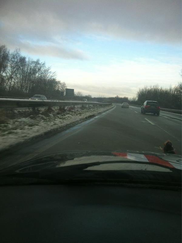 Vikingrun's tweet photo. Eerste sneeuw bij Lubeck http://t.co/bQ2EcTQT