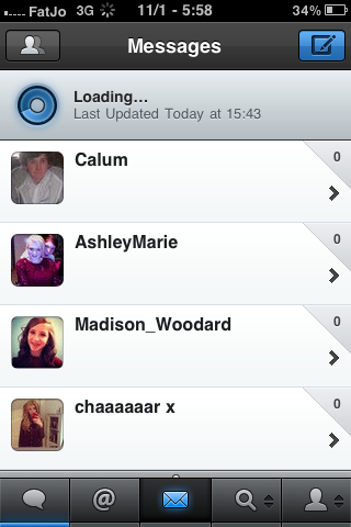 SeasickInBath's tweet image. Anyone ken how to fix this? Been like this for like 4 days? #twitterfix