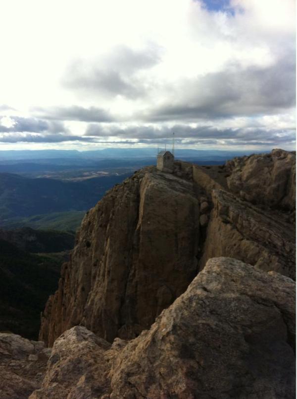 marato_i_mitja's tweet photo. ¿Os gusta? #maratóimitja #CSP115 #PenyagolosaTrails http://t.co/LcRzrVFd