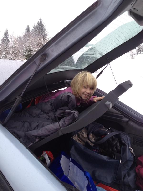 sritter67's tweet photo. Long long way to Saalbach-Hinterglemm #ski http://t.co/LJf4qiru