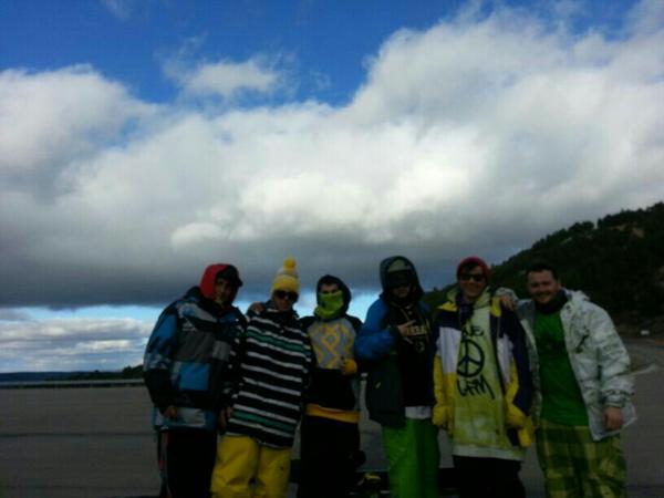 opilila's tweet photo. Teclas and company @twopacc @edgardoTF http://t.co/FX3iZT8s