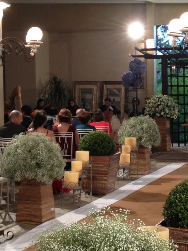 somquetoca's tweet photo. Tudo pronto para mais uma cerimônia. Alessandra e Jovino - Espaço Renascença. http://t.co/ZpQhRuhl