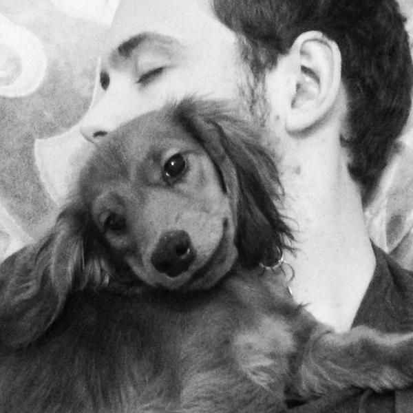 TatlerAlan's tweet photo. This isnt JUST a 'happy with Dad' smile, it's a 'happy with Dad who hasn't seen my ninja-pee-patch yet' smile #sneaky http://t.co/LVB0SmNH